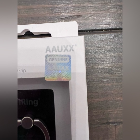 Genuine AAUXX iRing Premium Mount Grip / Holder and Kickstand - Matte Black NEW - Picture 3 of 5